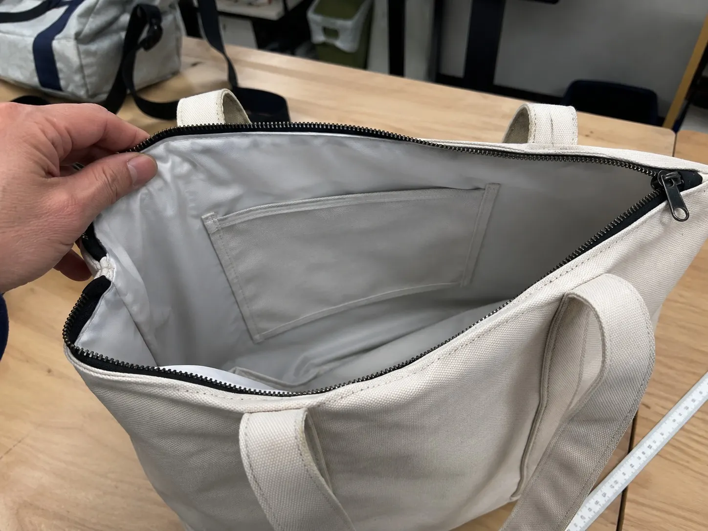 Zipper tote or pocket tote sample photo
