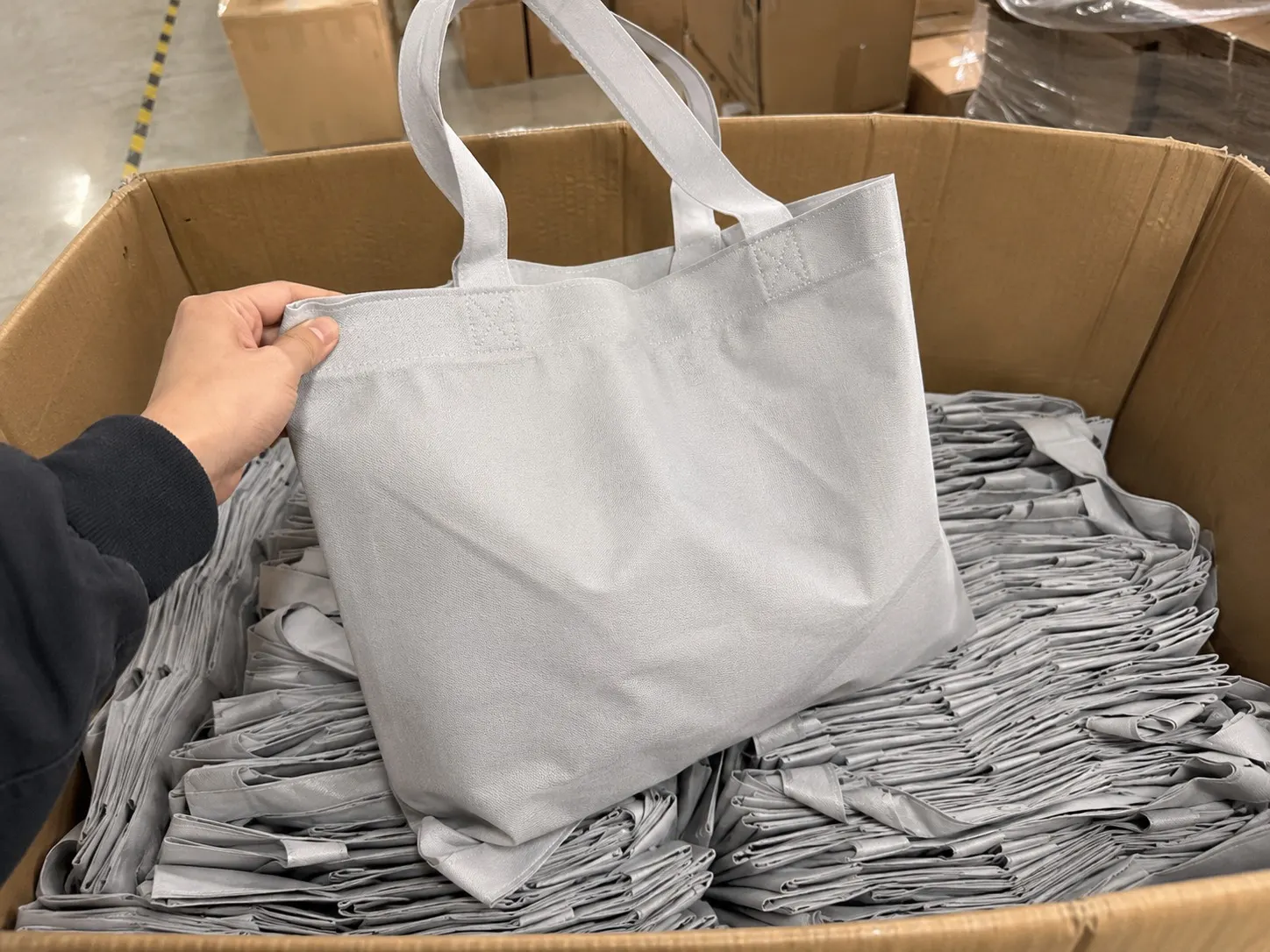 Volunteer kit bag sample photo
